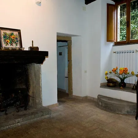 Palazzo Contino Apartment